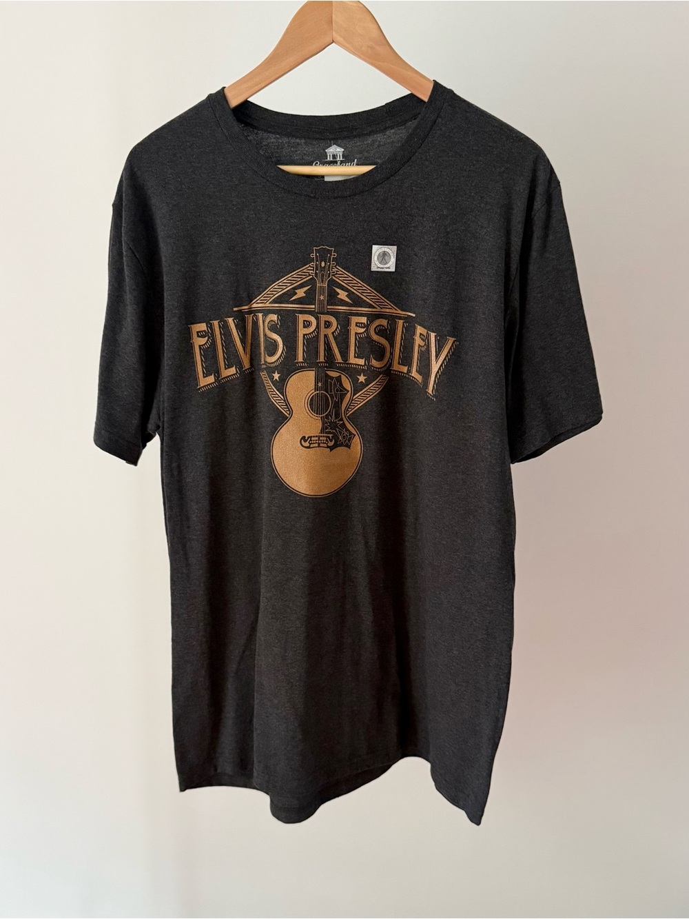 NEW Elvis Presley Graceland Tee